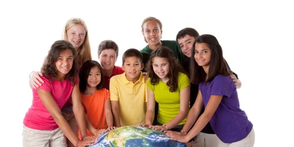 Plurilinguismo ninos y jovenes