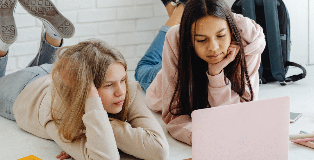 DELE Escolar B2/C1: Todo sobre el examen y preparación