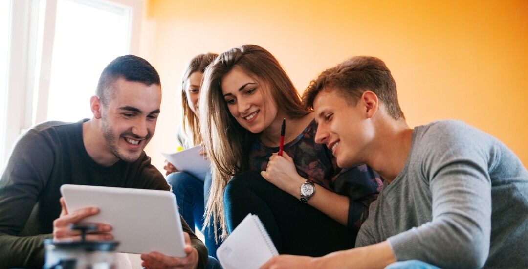 Ayuda a tus hijos a aprender idiomas con atención